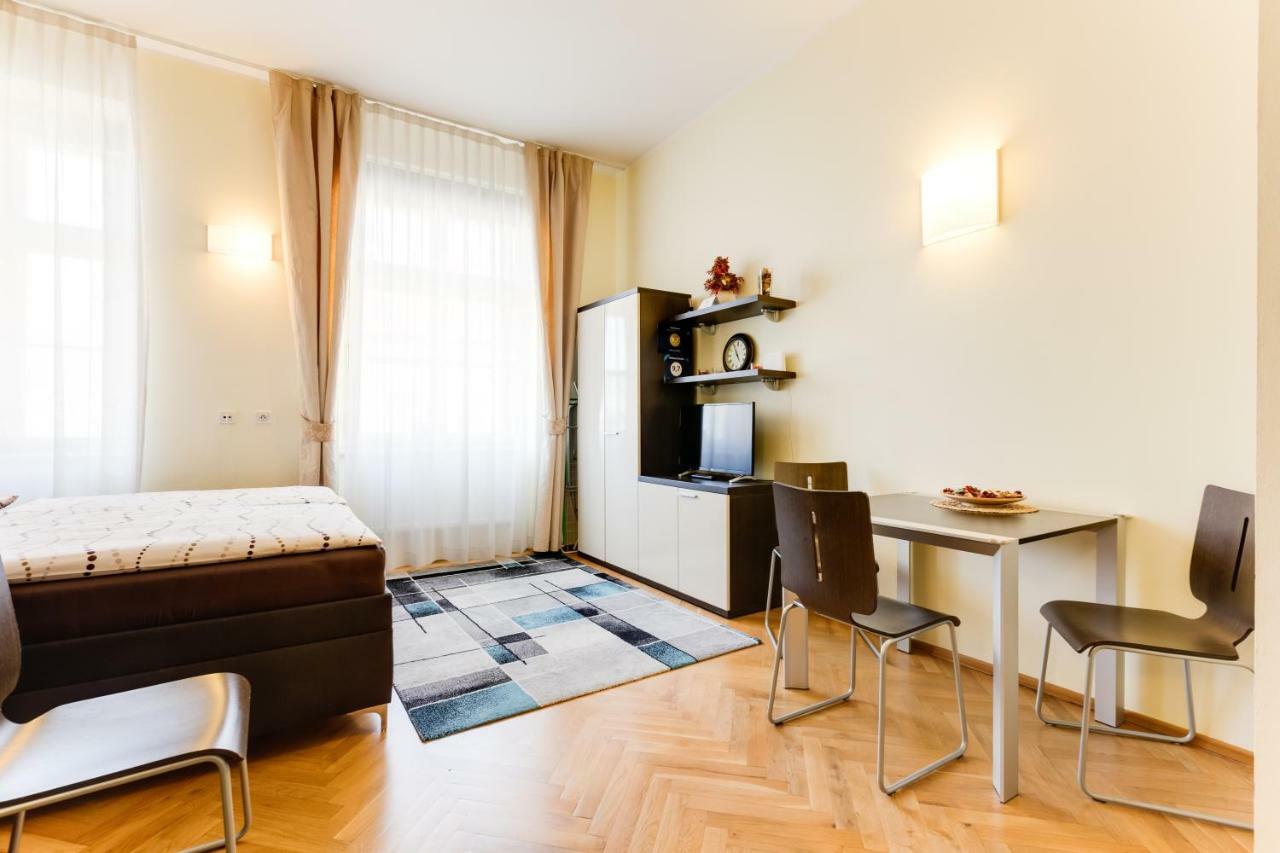 Halkova Studio Prag Dış mekan fotoğraf
