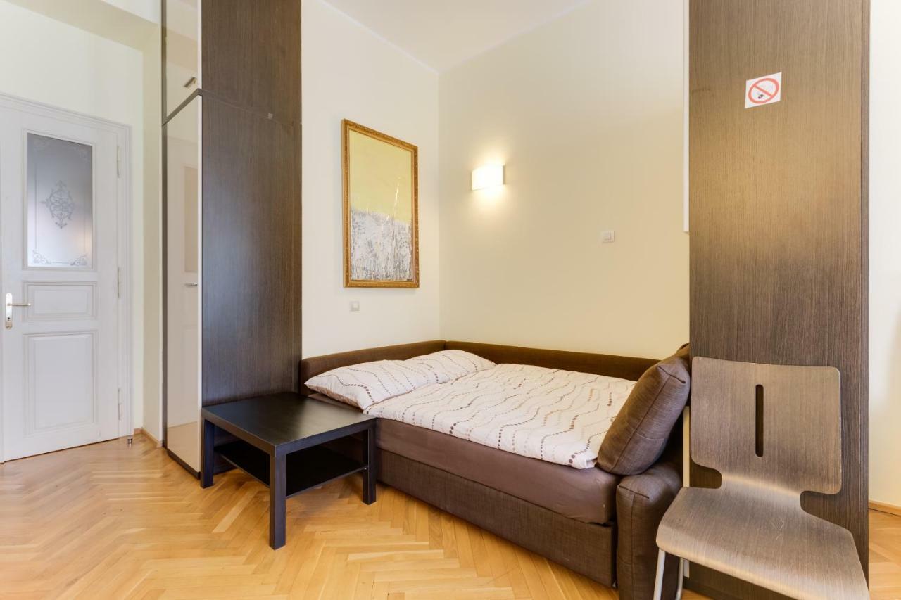 Halkova Studio Prag Dış mekan fotoğraf