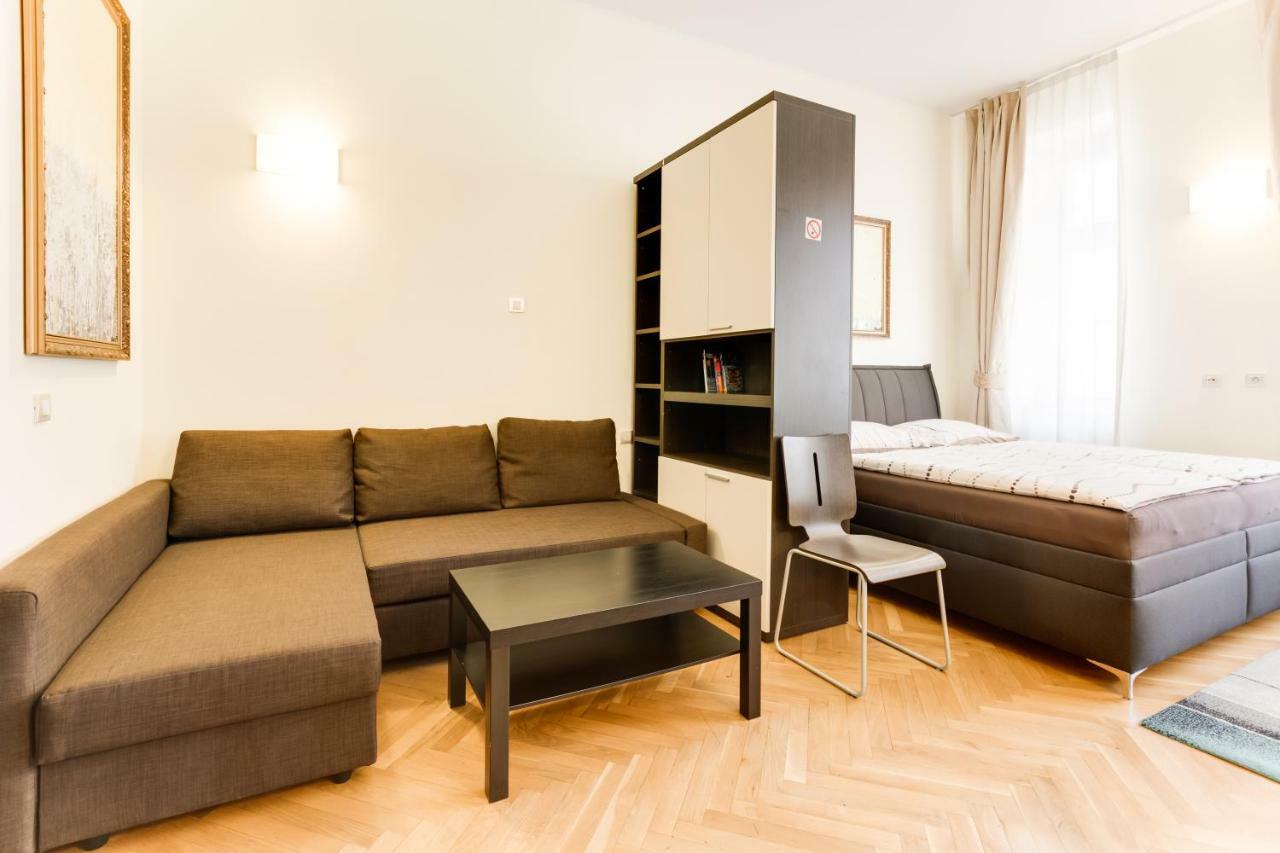 Halkova Studio Prag Dış mekan fotoğraf
